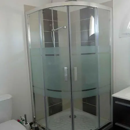 Margon Sleeps 6 *