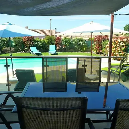 Margon Sleeps 6